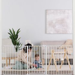 Regalo Extra Large Flexi Baby Gate