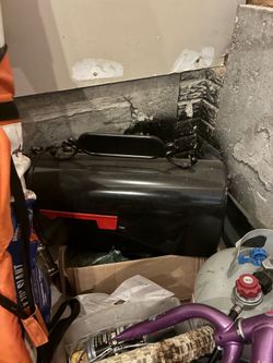 Brand new never used mailbox