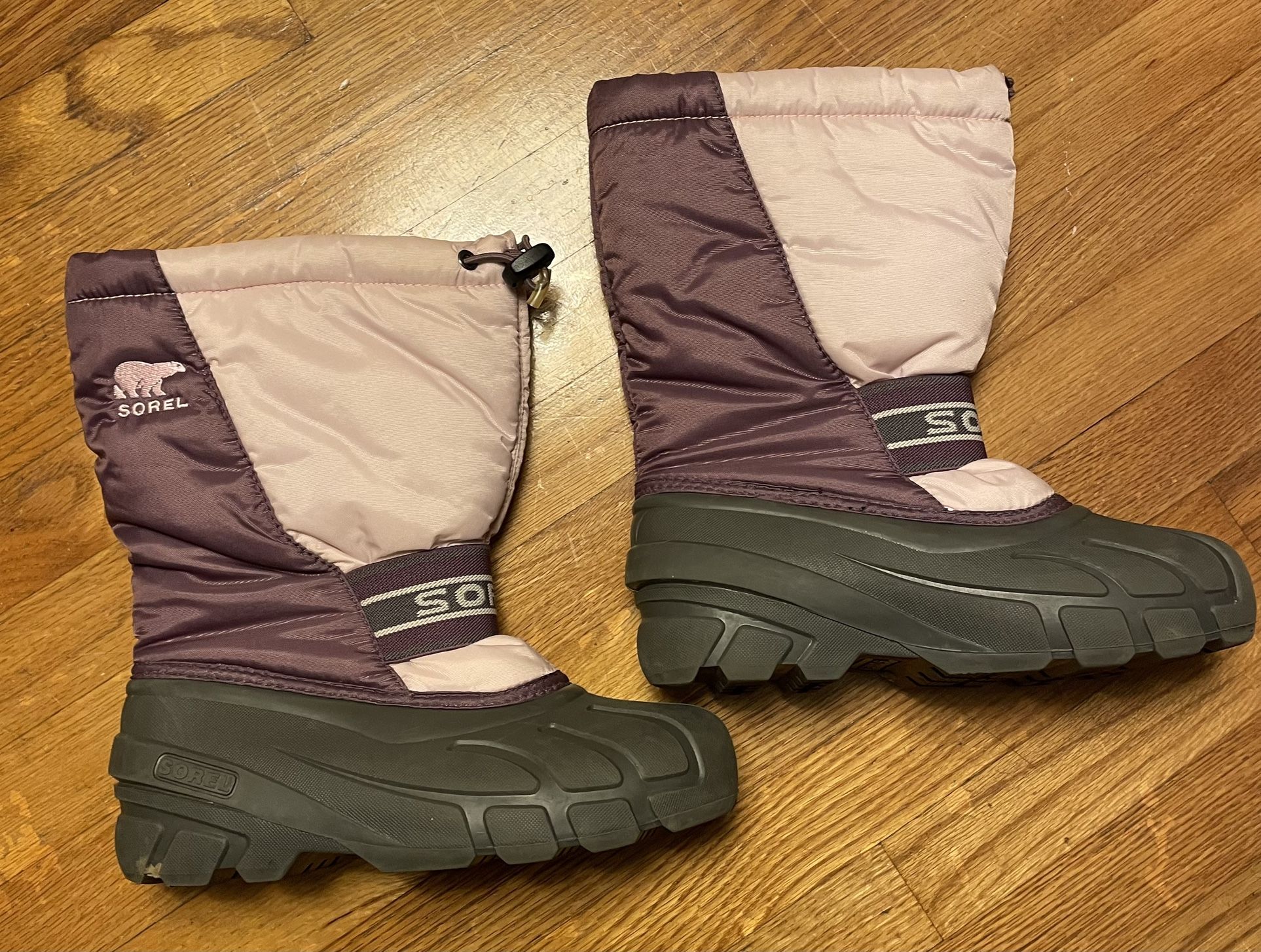 Snow Boots - Sorel Youth size 4
