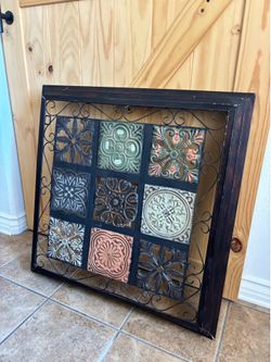 Various wall decor