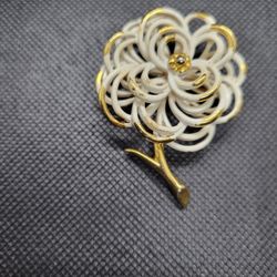 Monet Flower Brooch 