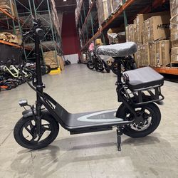 Electric scooter