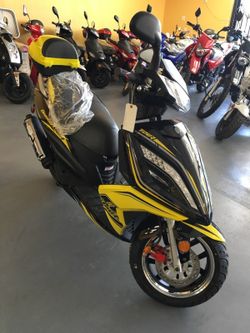 150cc Scooter