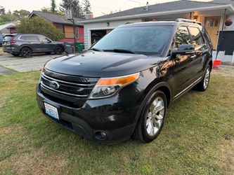 Ford Explorer - 2013 - great condition