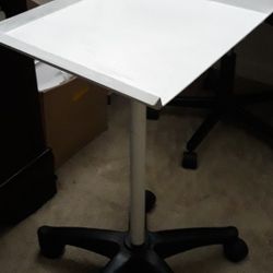 Mesita Para Preparar Tinte 