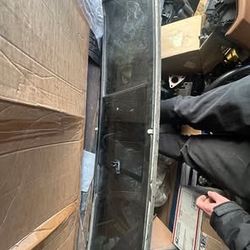 2017 Chevy Silverado 1500 Automatic Sliding Glass Window