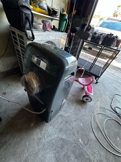 LG 12000 BTU Standing Portable Air Conditioner