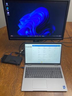 Dell Latitude 5540 w/ Accessories