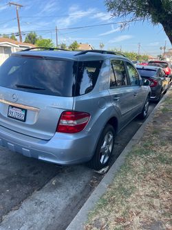 Mercedes Benz