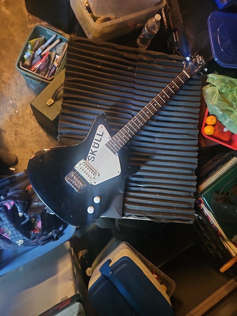 Electric Guitar 222