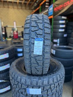 35x12.50R17 Maxtrek RT 4 New Tires Installed and balanced