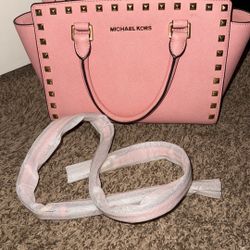 Michael Kors Pink shoulder/crossbody purse 