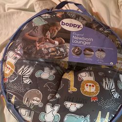 Boppy Newborn Lounger In Bag
