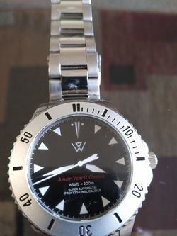 WDW...(who dares wins) automatic watch...automatic.....self winding...