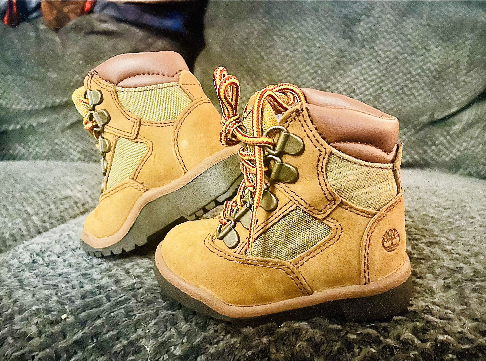 Size 5 New No Box Boys/girls Field Timberland Boots