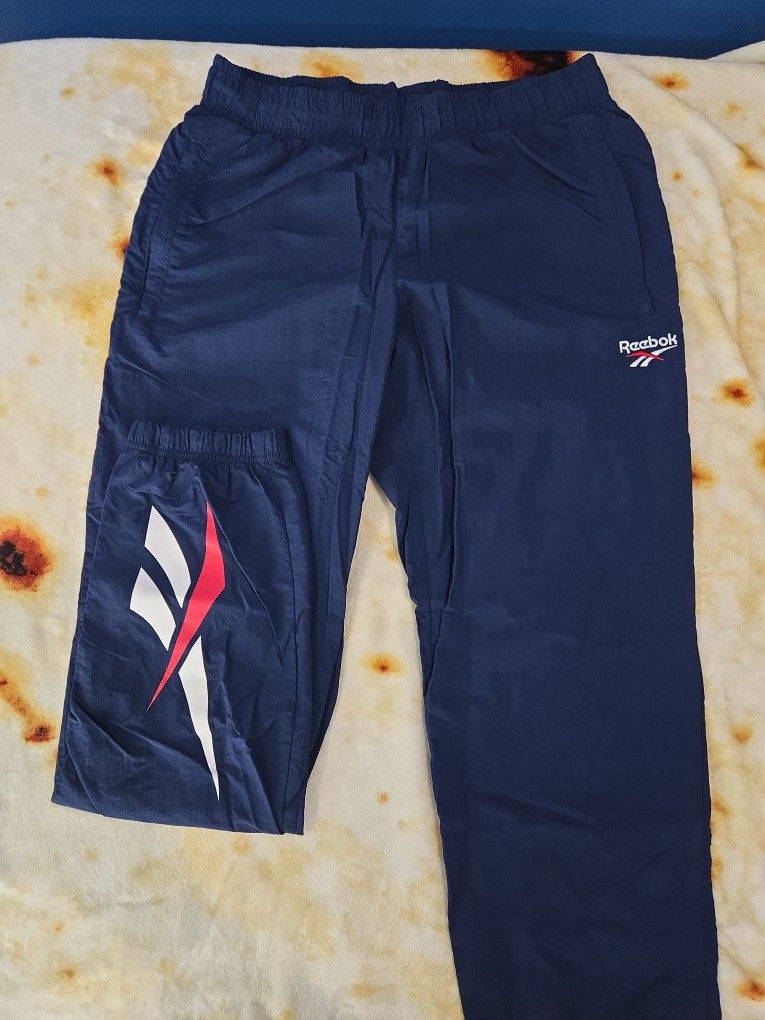 Reebok Pants Size M