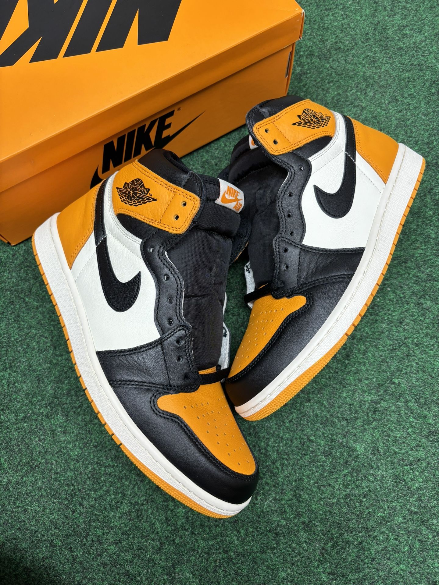 JORDAN 1 HIGH TAXI SIZE 11
