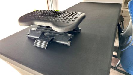  Adjustable Ergonomic Footrest for Desk - Black | Office Comfort Support