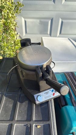 Waring pro waffle maker