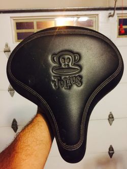 Bicycle seat