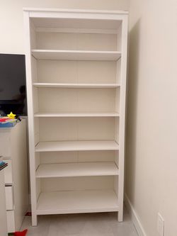 Ikea Hemnes Bookshelf