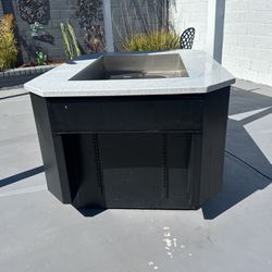 Outdoor Bar/ Ice Chest 