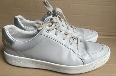 Cole Haan Grand Pro White Sneaker Silver Detail Size 7,5 Preppy Athletic