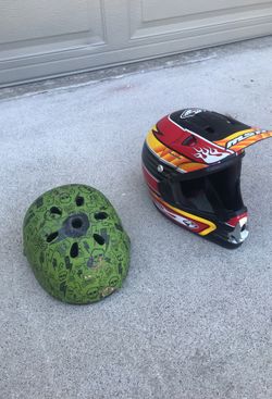 Youth Helmets (Both Youth medium)
