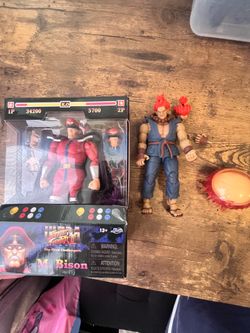 Jada toys street fighter Akuma and bison