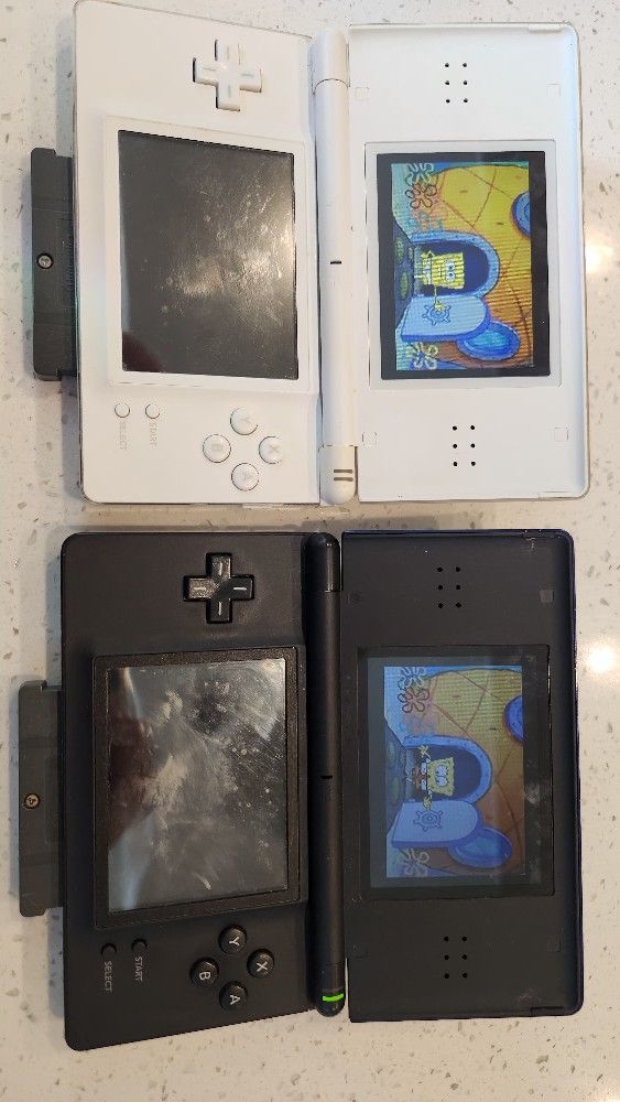 Nintendo DS Lite