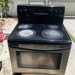 Frigidaire Oven For Parts 