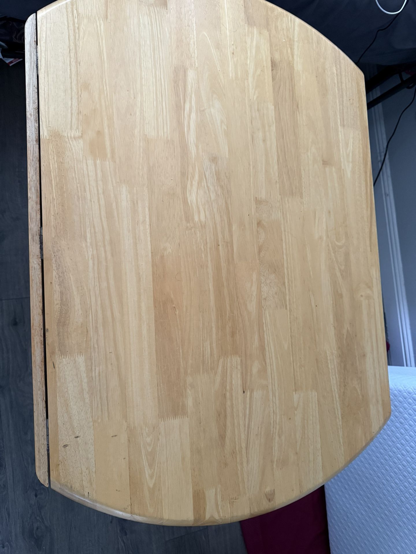 Table For Sale With 3 Chairs