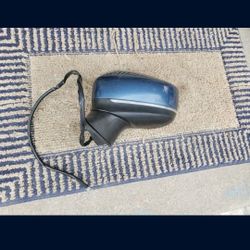 2018 - 2023 MAZDA CX9 LEFT MIRROR
DRIVER SIDE BLIND SPOT SIGNAL GENUINE
USED OEM. AA2