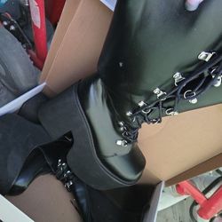 Platform Boots 8 Women