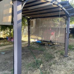 Gazebo retractable and patio furniture $850obo no lowballing