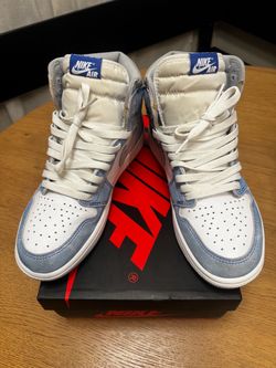 Jordan 1 High Hyper Royal  Size 9.5 (used)