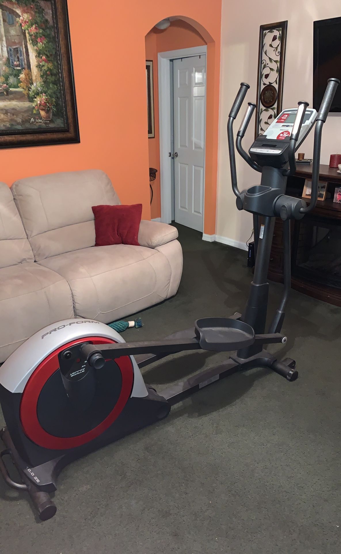 Pro form 10.0 ZE elliptical