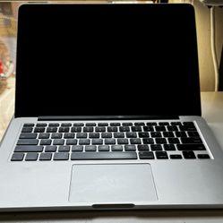 MacBook Pro 13 Inch Late 2013 (Damaged Screen) 