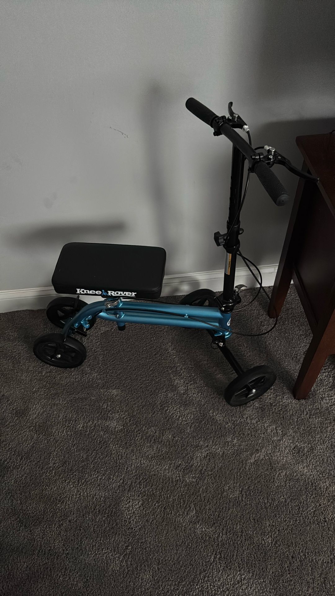 Knee Scooter
