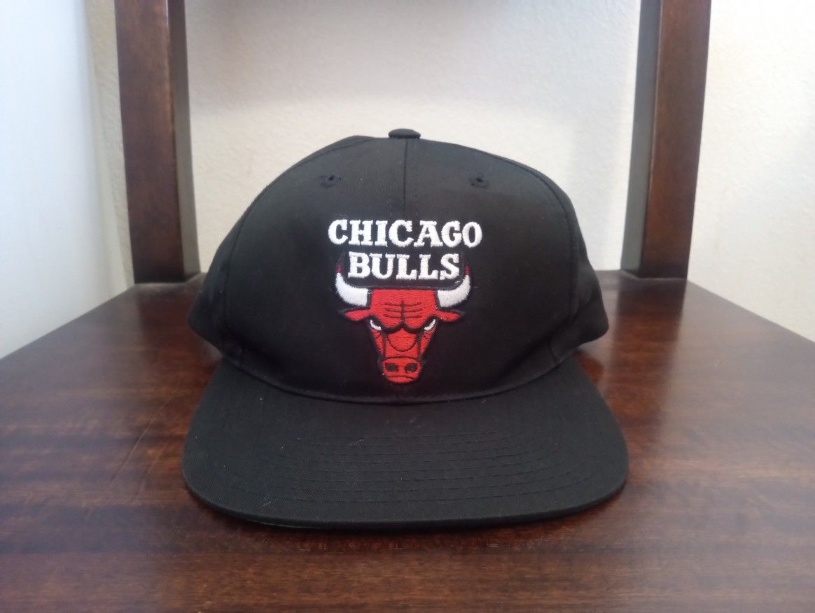 Vintage Chicago Bulls Snapback $25
