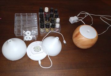 Set of 3 diffusers w oils