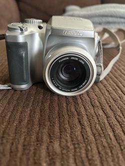 Fujifilm FinePix S3100 Digital Camera - FOR PARTS