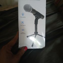 Microphone 
