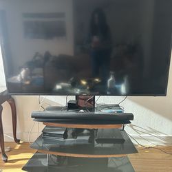 Samsung 60’ tv w/ tv stand