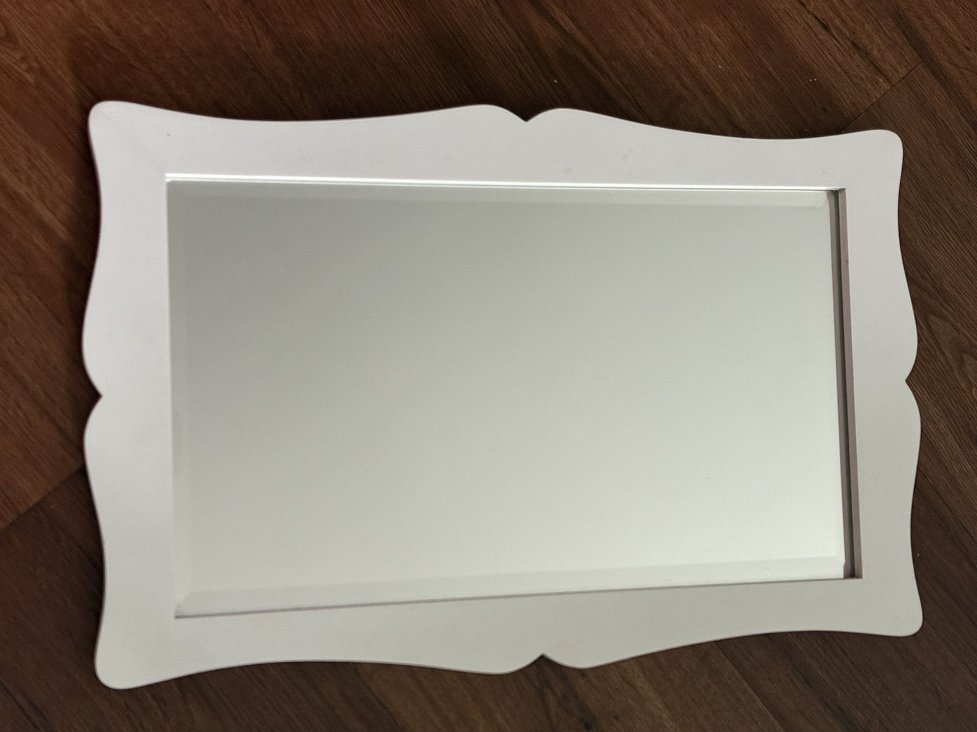 White Mirror