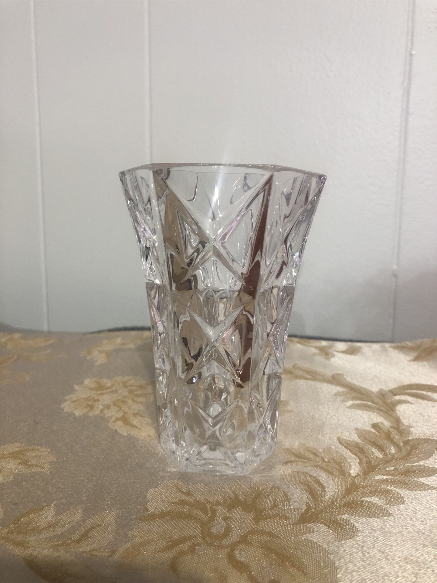 Gorgeous Vintage Small Crystal Cut Vase