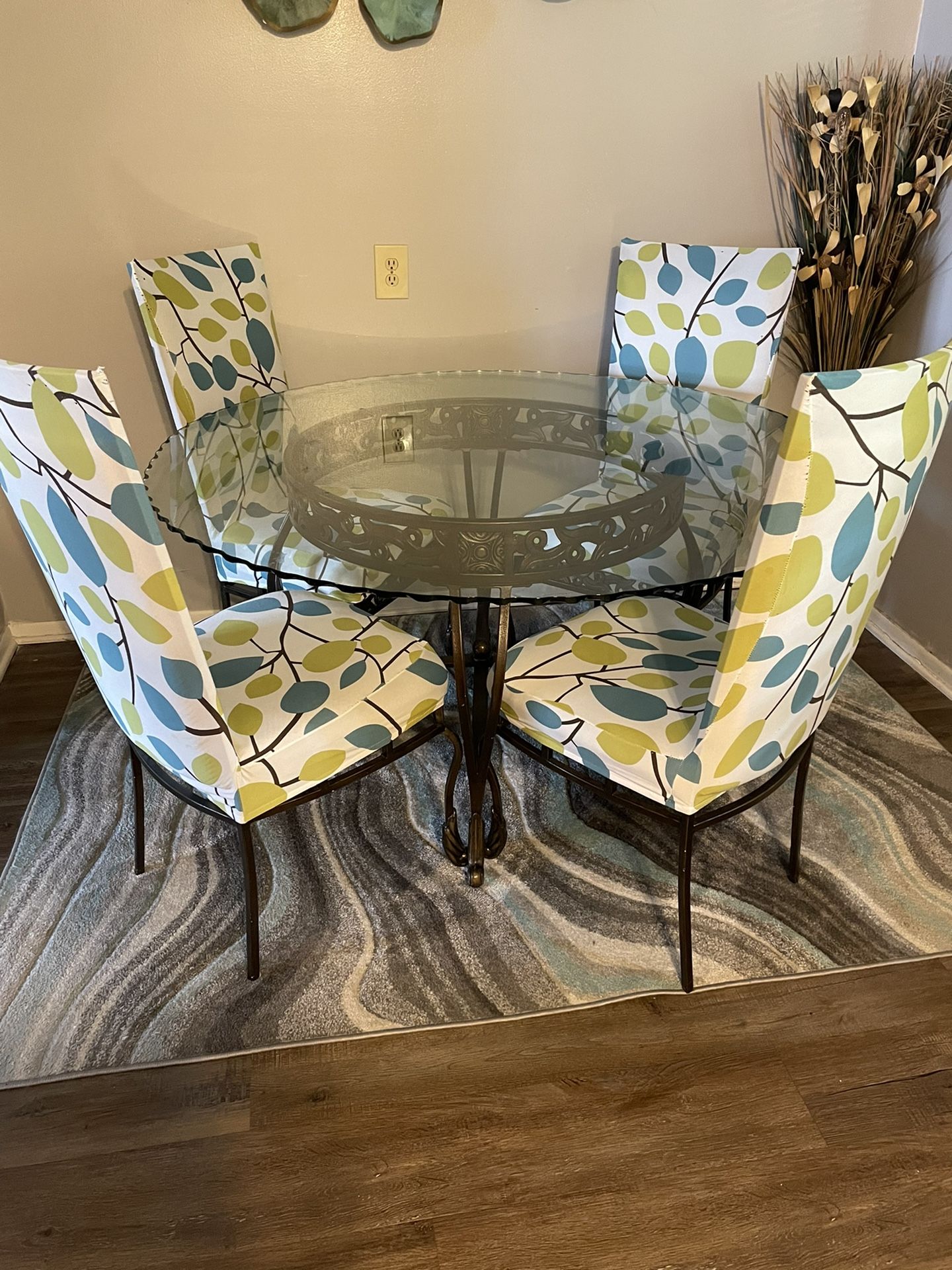 Dinning Room Table And Chairs Set 