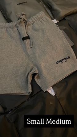 ESSENTIAL SHORTS