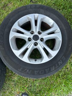 3 Dodge Durango 18” rims for sale & 1 jeep wrangler rim