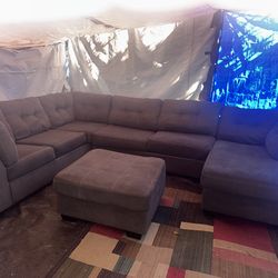 Gray sectional good condition clean we sell all the time delivery $40 local